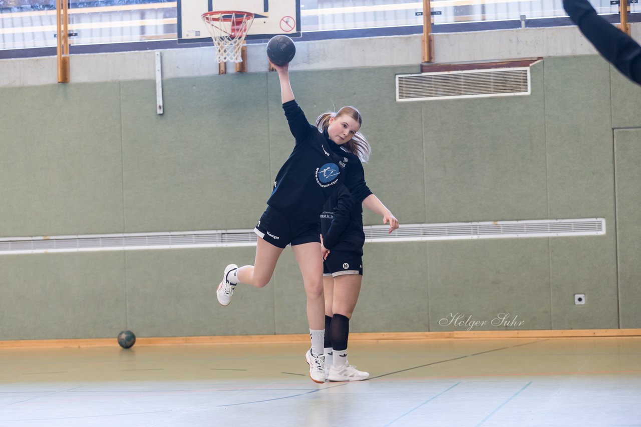 Bild 14 - wBJ SV Henstedt Ulzburg - Bramstedter TS : Ergebnis: 27:15